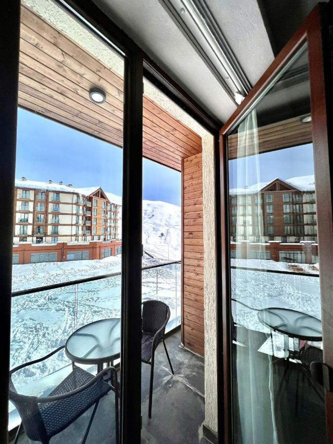 Gudauri New Loft 1 Tophit Exteriör bild